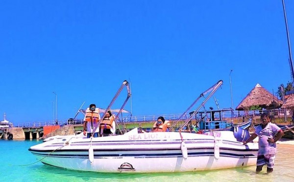 Private boat transfers in the Andaman Islands