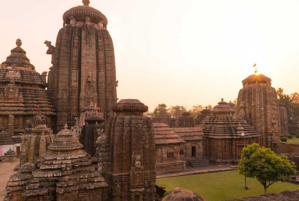 Let's Meet A Veritable Landmark Of Odisha - Lingaraj Temple
