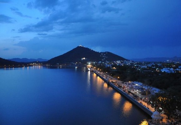 Let's Meet The Scenic Lake City Of Udaipur