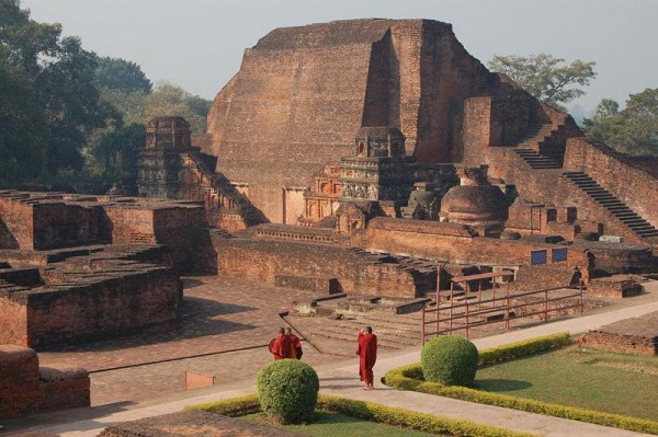 Come to Nalanda for a Great Collection of Vedas, Logic, ...