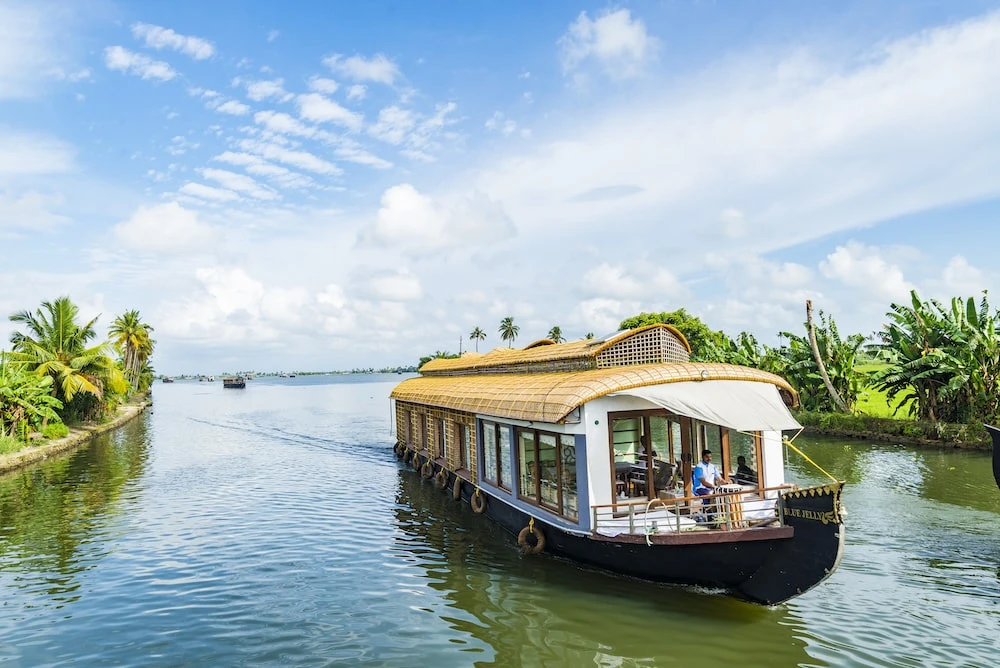 Discover Kerala Tour Package