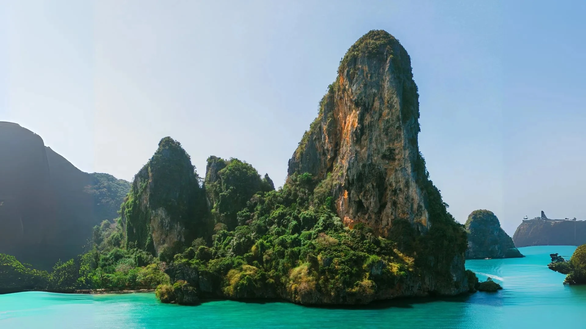 Experience Thailand Tour Package: Beyond Imagination