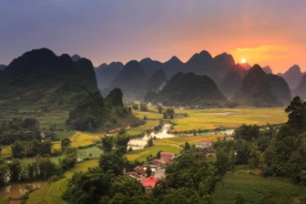 Nature Wonders of Vietnam (5 Nights 6 Days)