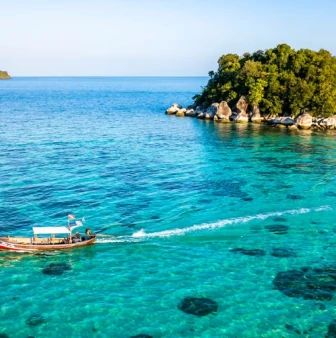 Cocktail of History & Natural Wonder Tour Package