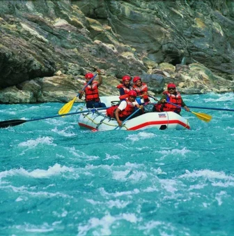 Thrilling River Rafting in Kashmir