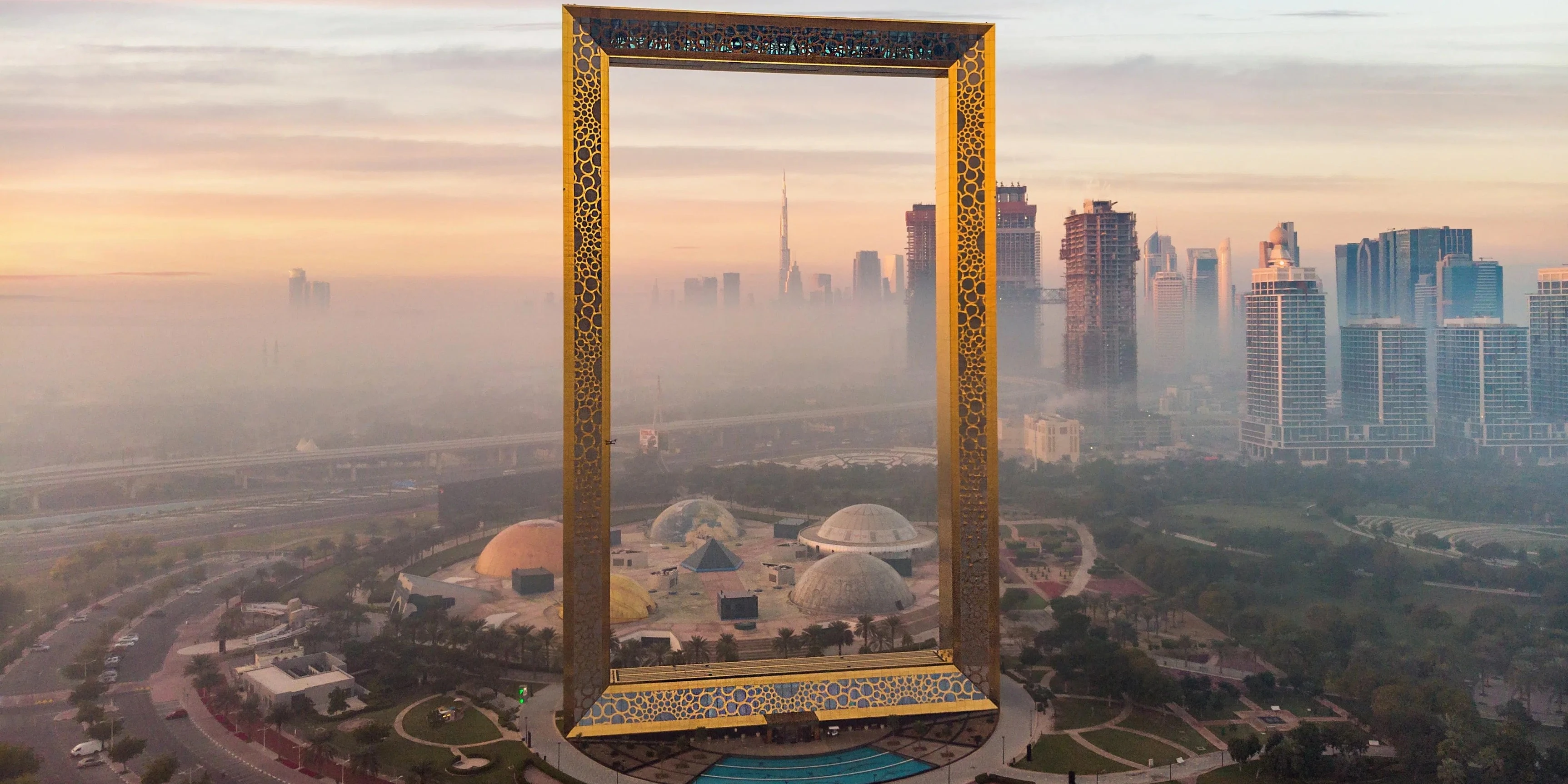 Dubai Frame with Complimentary Transfers